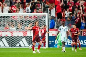 Toronto & Chicago Play Out Eight-Goal MLS Thriller