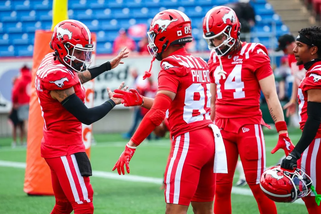 CFL picks and parlay for Calgary vs. Ottawa non-division matchup. Calgary has lost two in a row and Ottawa is the lone winless team.