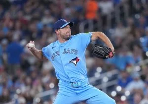 Red Sox vs. Blue Jays Predictions, Odds and Picks: Toronto Completes Sweep