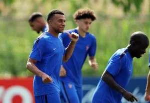 World Cup Accumulator Tips Today: Goals and Handicaps in Our 11/1 Shot