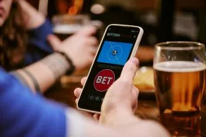 The ASA Fires Warning After Finding 15% of Gambling Ads on Social Media are Non-Compliant
