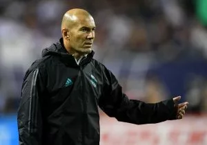 Zizou Makes the Move to Les Bleus