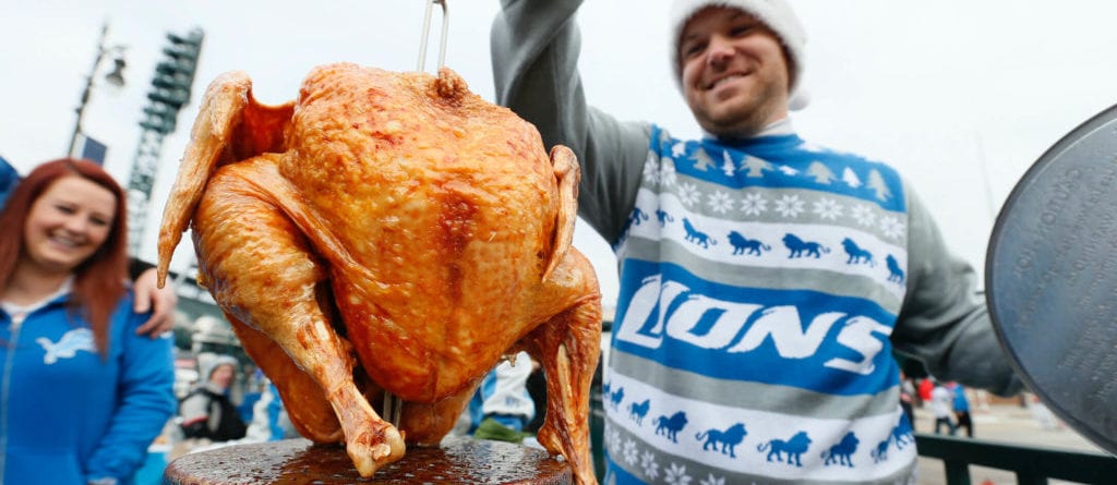 Thanksgiving football odds Bears Lions Raiders Cowboys Bills Saints