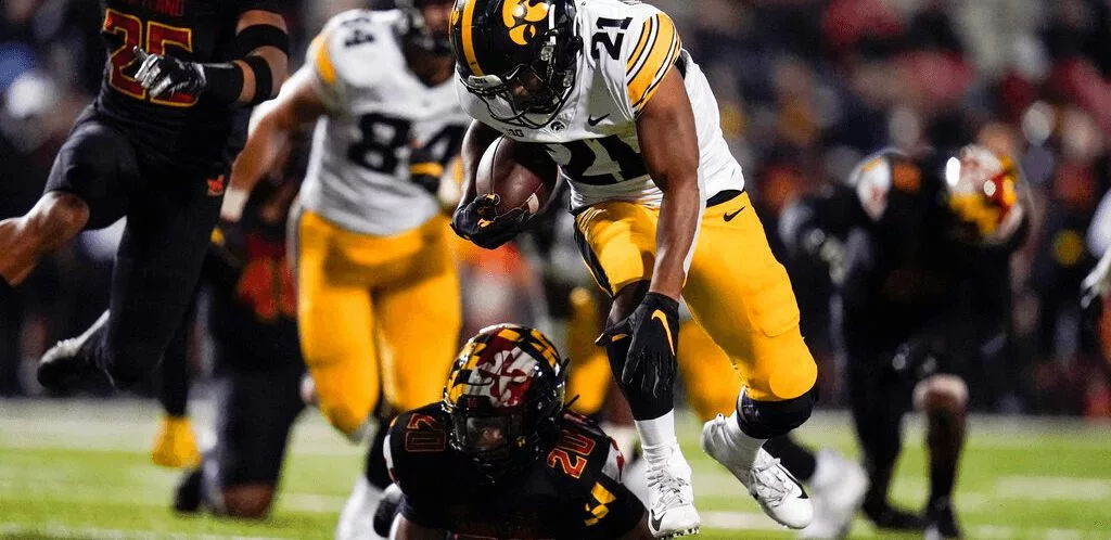 College Football Teasers: Is There Value Buying Points Like In The NFL?
