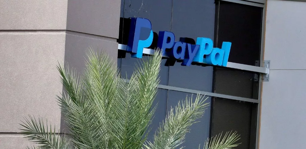A Warning For March Madness Pools: PayPal, Venmo Seizing Funds