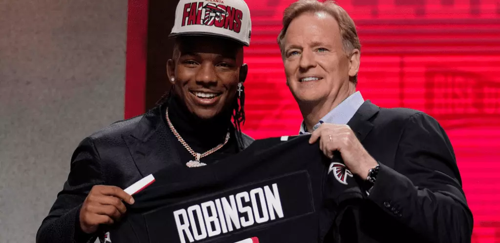 Bijan Robinson, Bryce Young Lead 2023 NFL Offensive Rookie Of The Year Odds