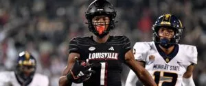 College Football Betting: Notre Dame At Louisville Odds, Picks & Sportsbook Promos