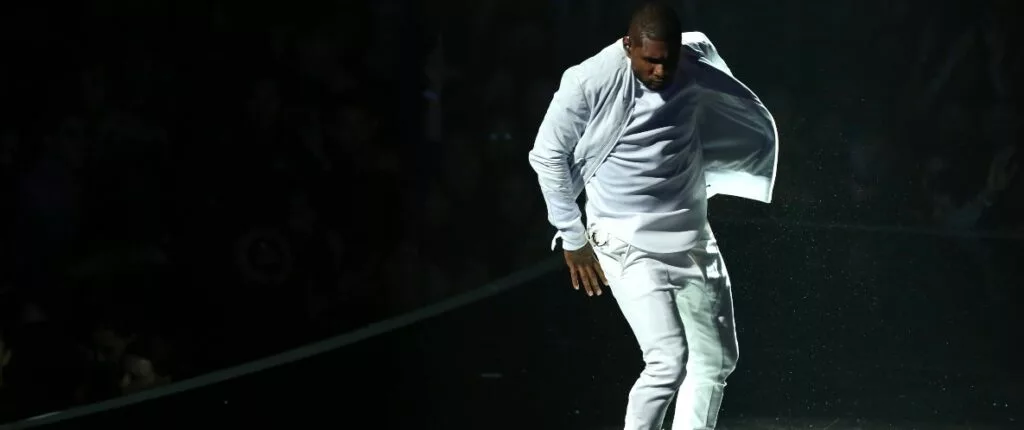 usher halftime show odds