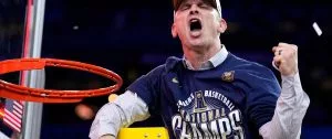 UConn's College Basketball Championship Odds Dip Amid Hurley, Lakers Rumors