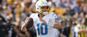 Notable NFL Week 4 Injuries: Chargers QB Justin Herbert, Saints QB Alvin Kamara & Others