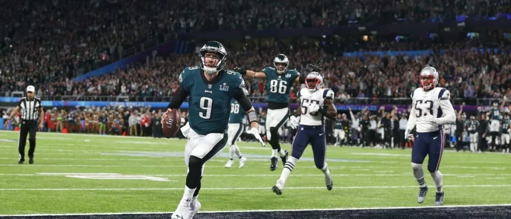 Super Bowl trick play