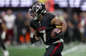 MNF Week 6 NFL Player Props: Uncovering the Hidden Value in Pair of Games