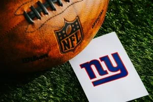 TNF Week 6 NFL Parlay Picks: How to Maximize Bets in Tonight's Eagles and Giants Clash