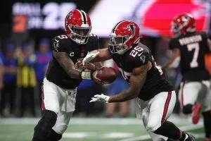 TNF Week 15 Parlay Picks and Player Props: Buccaneers Host Falcons in NFC South Showdown