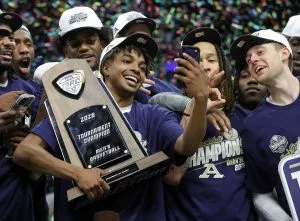 NCAA Tournament: Predicting the Biggest Upset of the Day in Round of 64 Day 2