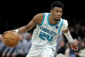 Miami Heat vs. Charlotte Hornets Odds, Picks & Predictions