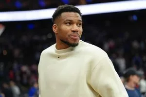 Milwaukee Bucks Could Be NBA's Most Interesting Offseason Team to Monitor