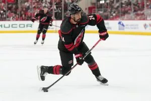 Montreal Canadiens vs. Carolina Hurricanes Odds, Picks & Predictions - Game 2 - 05/23