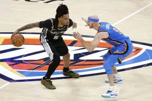New York Knicks vs. San Antonio Spurs Odds, Picks & Predictions - Game 1 06/03
