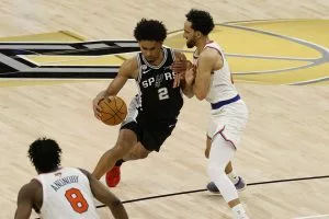 New York Knicks vs. San Antonio Spurs Odds, Picks & Predictions - Game 2 06/05