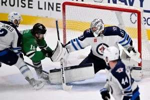 Best NHL Player Props, Parlay Picks, and Anytime Goal Scorer Picks for Today Nov. 9