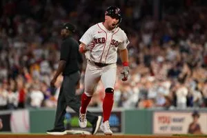 Red Sox Extend Winning Streak to 14 Games With Dramatic Win Over Orioles