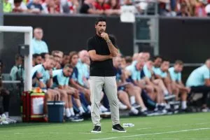 EPL Opening Odds and Outright Winner Picks for 2026: Gunners to Retain Crown?
