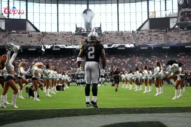 Las Vegas Raiders Avoid Disaster With Ashton Jeanty Injury