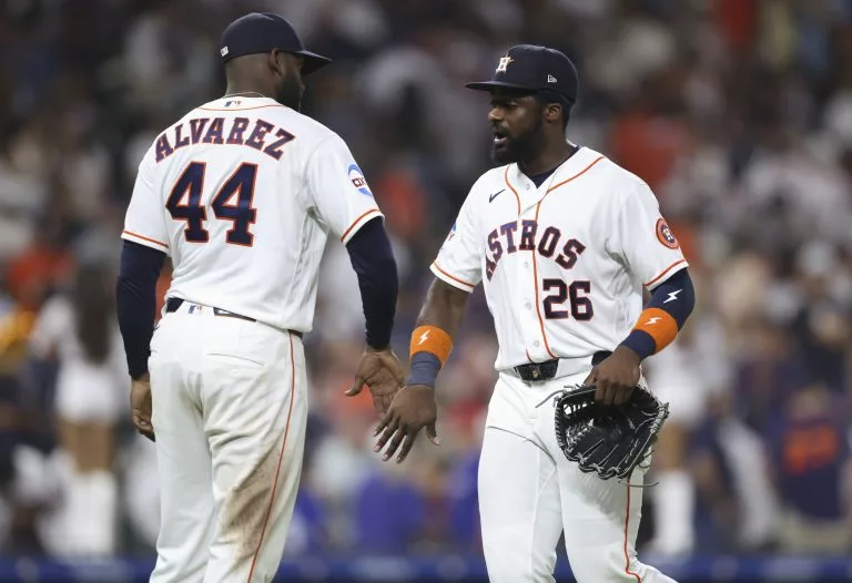 Mariners vs. Astros Odds, Picks & Predictions: Seattle Takes Opener (Aug. 14)