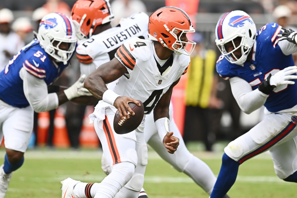NFL parlay picks for Thursday night games. Here is a three-leg parlay for Thursday night NFL action.
