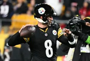 Packers vs. Steelers Prediction, Odds and Picks: Will Rodgers Play?