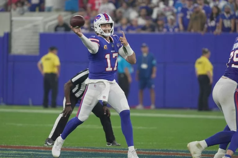 Allen, Bills Tame Lions on Thursday Night Football