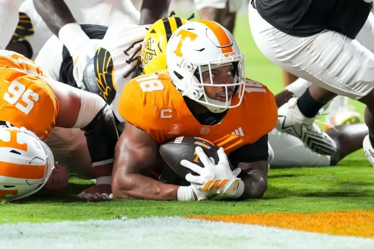 Texas vs. Tennessee Prediction, Odds & Picks for Sept. 24: Vols Offer Value as Home Dog