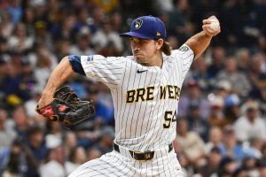 Cardinals vs. Brewers Prediction, Odds & Props for Sept. 25: Lay the Under