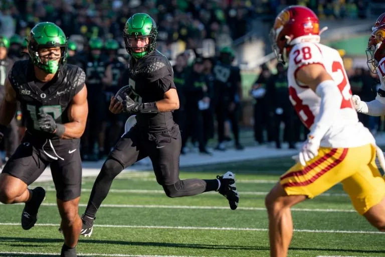 Oregon vs. USC Prediction, Odds & Picks for Sept. 26: High Octane Evening in Hollywood