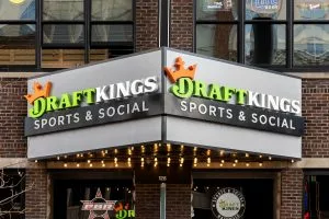 DraftKings' and FanDuel's Necessary Push Into Prediction Markets: Analysis