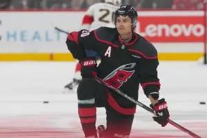 Capitals vs. Hurricanes Prediction, Odds and Props for Oct. 2: Back Carolina at Home