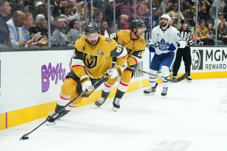 Penguins vs. Golden Knights Prediction, Odds & Picks for Oct. 17: Pittsburgh Rolls Snake Eyes
