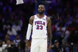 76ers vs. Knicks Prediction, Odds and Props for Oct. 20: LeBron Spoils Ring Night
