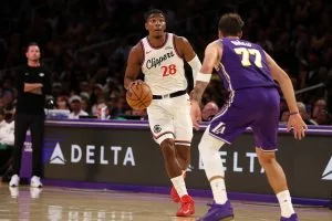 Lakers vs. Clippers Prediction, Odds and Props for Oct. 28: Lakers Bounce Back Against Clippers