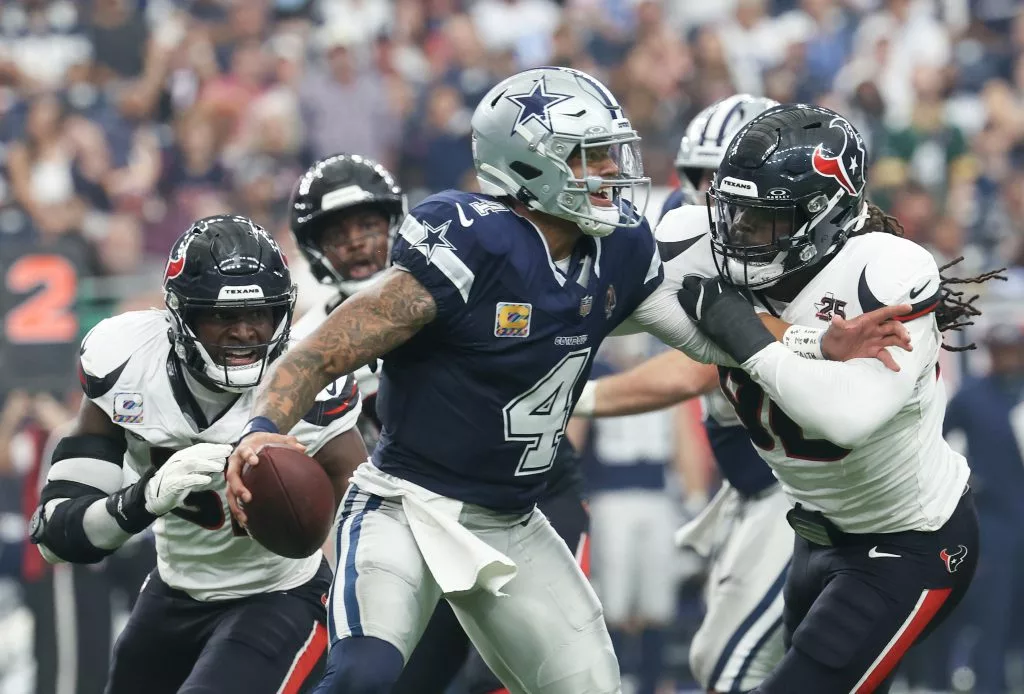 TNF Week 5 NFL Parlay Picks & Player Props for Buccaneers vs. Cowboys game. We have some great value parlays and props for this NFC matchup.
