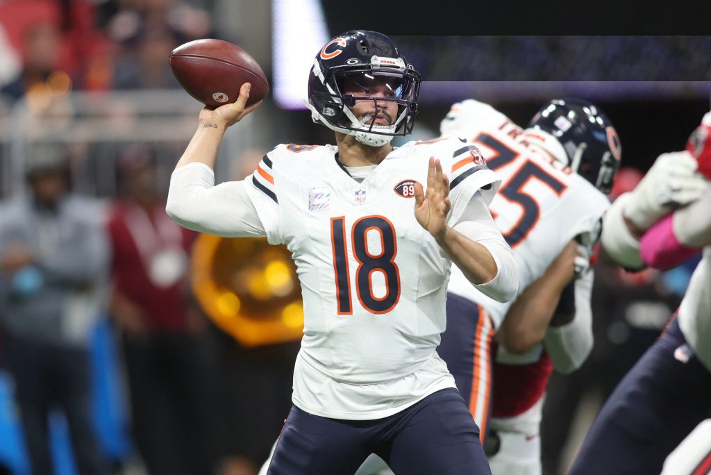 TNF Week 7 NFL Parlay Picks & Player Props for Patriots vs. Bears non-conference matchup. We have some great parlays and player props for this game.