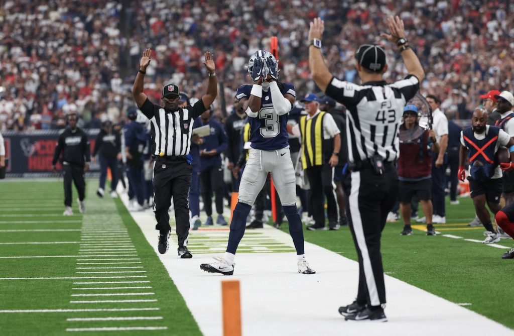 George Pickens is featured in the best anytime touchdown scorer picks for TNF on Oct. 8, 2026.