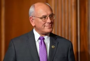 Congress Widens Probe into Online Gambling VIP Programs