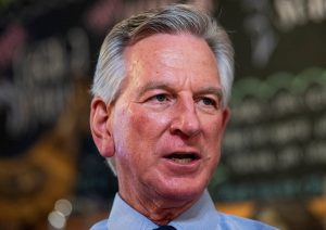 Tuberville Ready to ‘Roll the Dice’ on Legalized Gambling Vote in Alabama